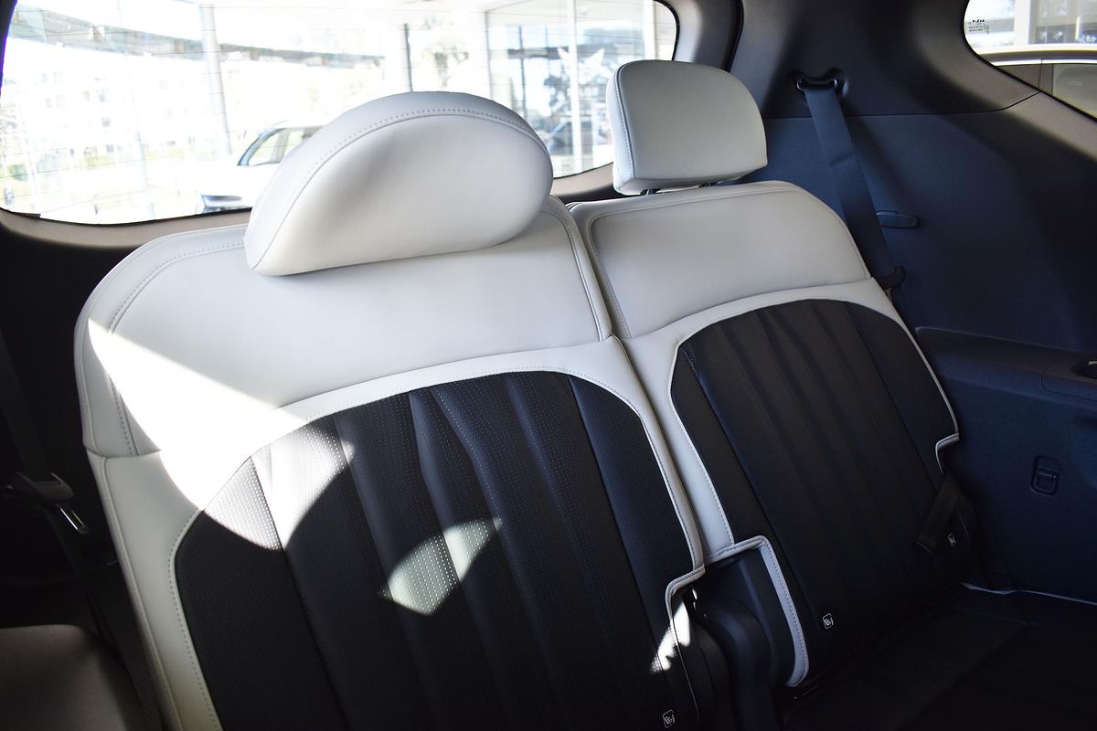 2024 Kia EV9 GT-Line MV