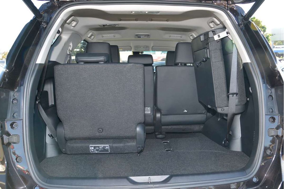 2023 Toyota Fortuner Crusade GUN156R