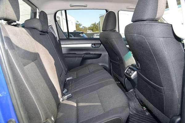 2023 Toyota Hilux SR5 GUN126R 4X4