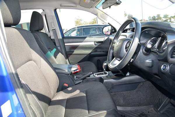 2023 Toyota Hilux SR5 GUN126R 4X4