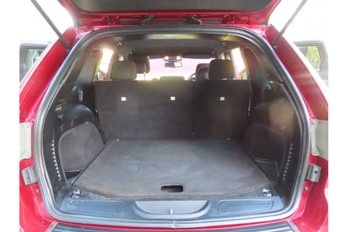 2013 Jeep Grand Cherokee Laredo WK
