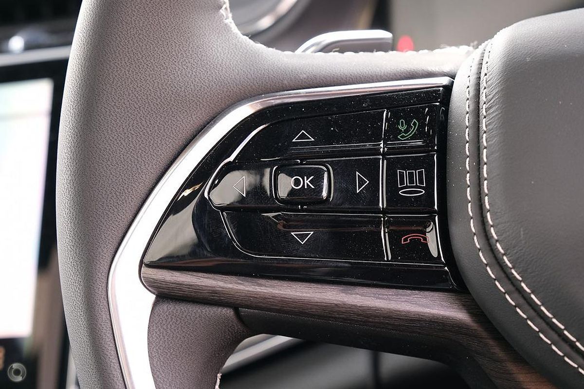 2023 Jeep Grand Cherokee Overland WL