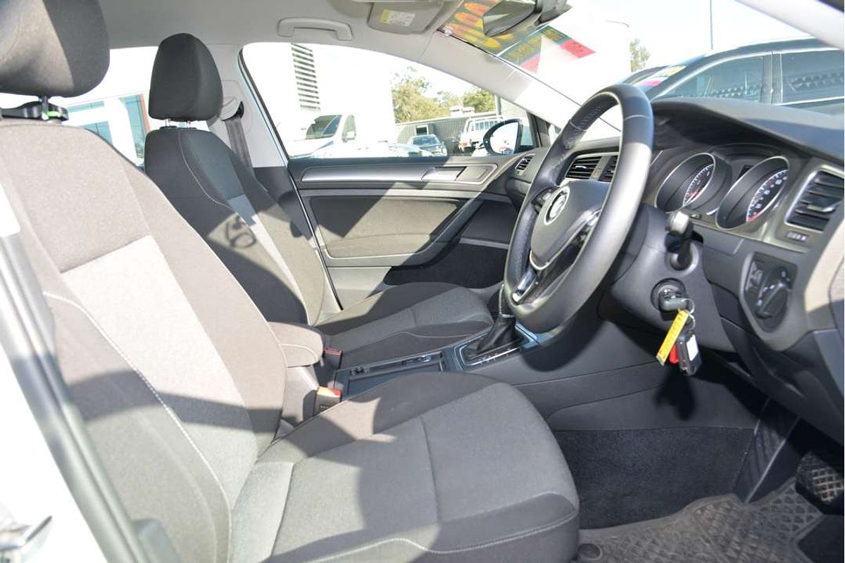 2017 Volkswagen Golf 92TSI Trendline 7