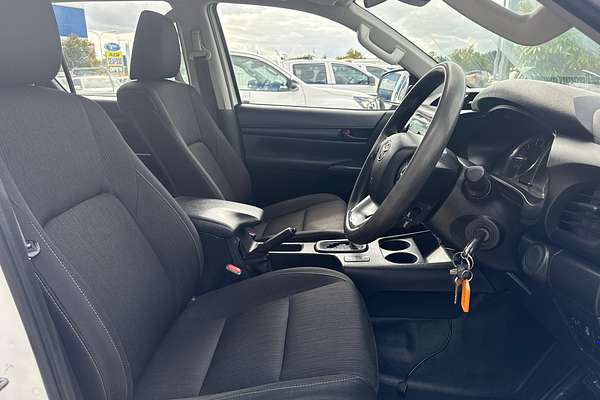 2022 Toyota Hilux SR GUN126R 4X4