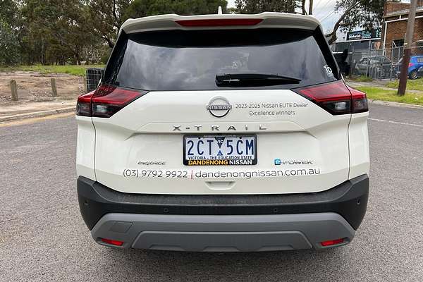2025 Nissan X-TRAIL ST-L e-POWER T33