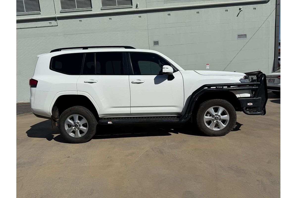 2021 Toyota Landcruiser GXL FJA300R