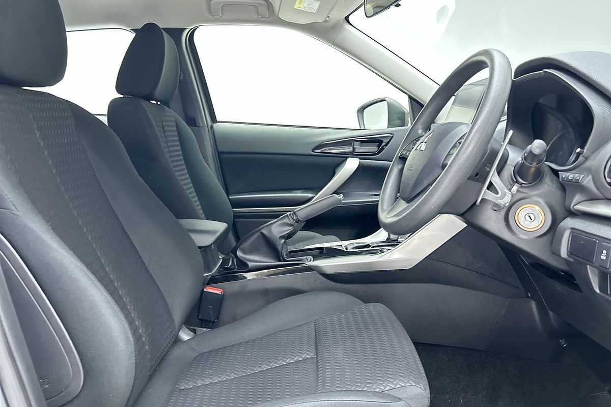2024 Mitsubishi Eclipse Cross ES YB