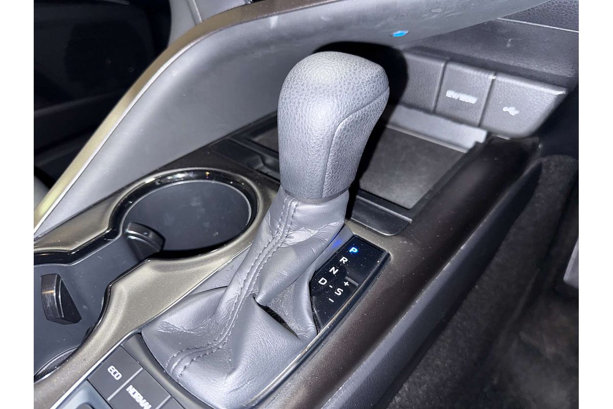 2024 Toyota Camry Ascent AXVH70R