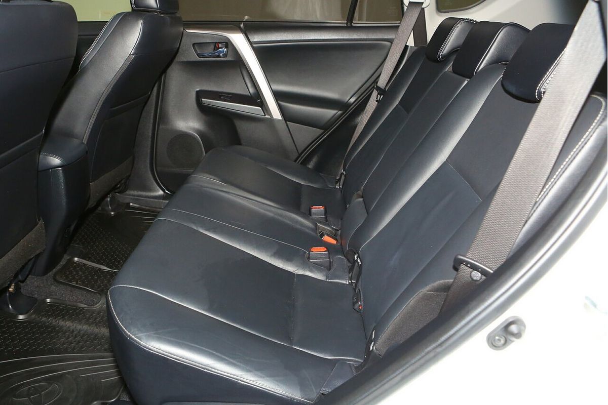 2018 Toyota RAV4 GXL ZSA42R