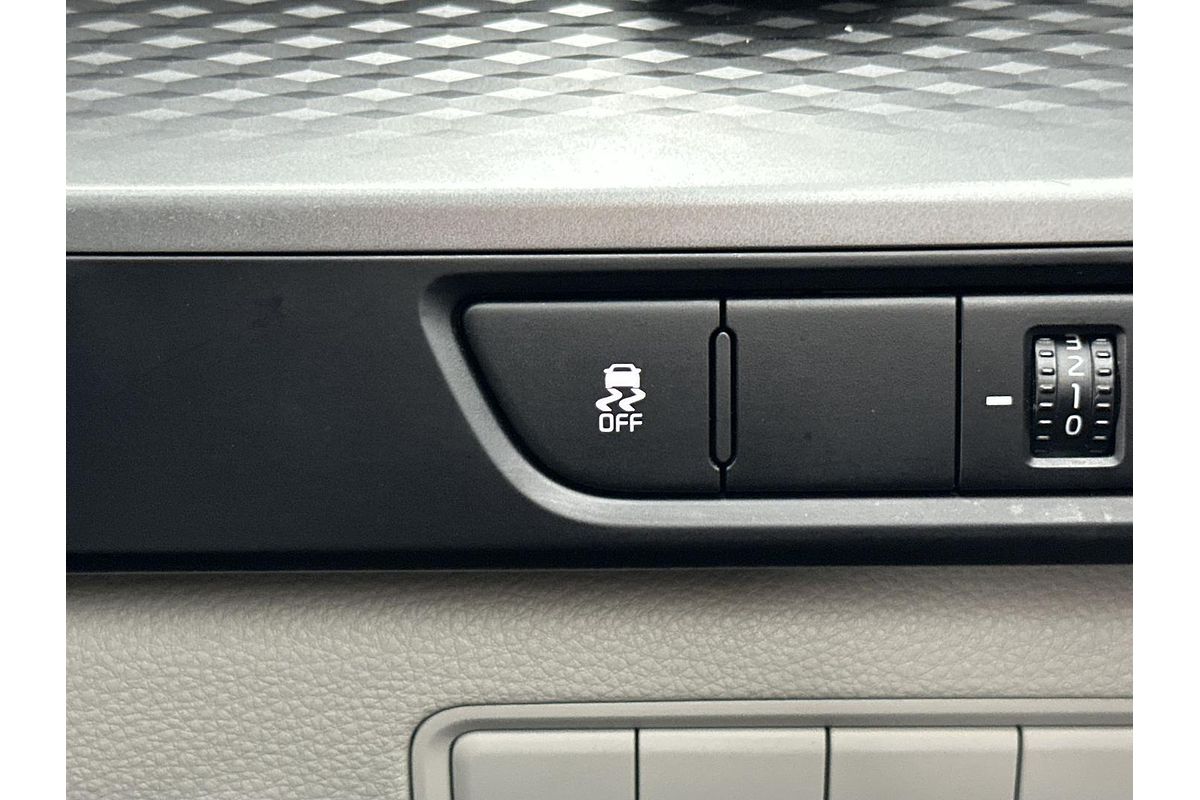 2023 Kia Carnival S KA4