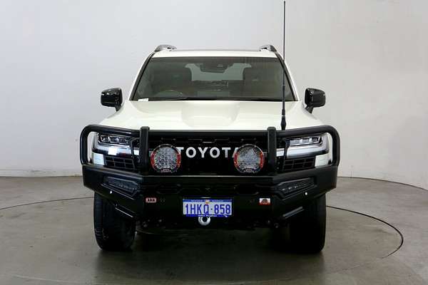 2021 Toyota Landcruiser GR Sport FJA300R