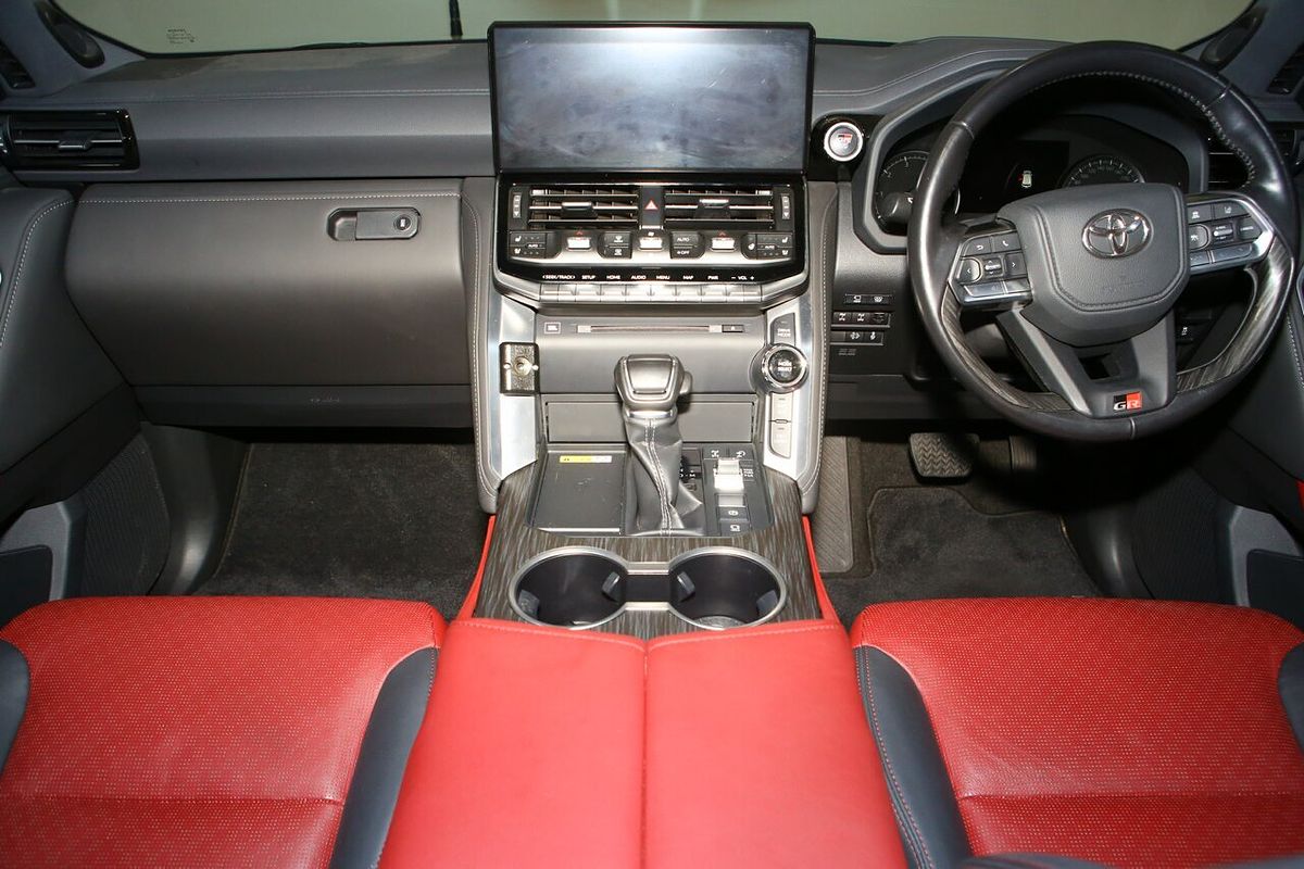 2021 Toyota Landcruiser GR Sport FJA300R