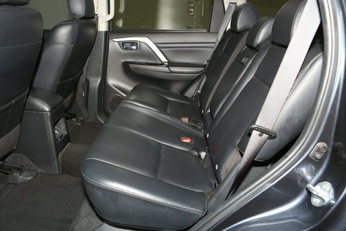 2022 Mitsubishi Pajero Sport GLS QF