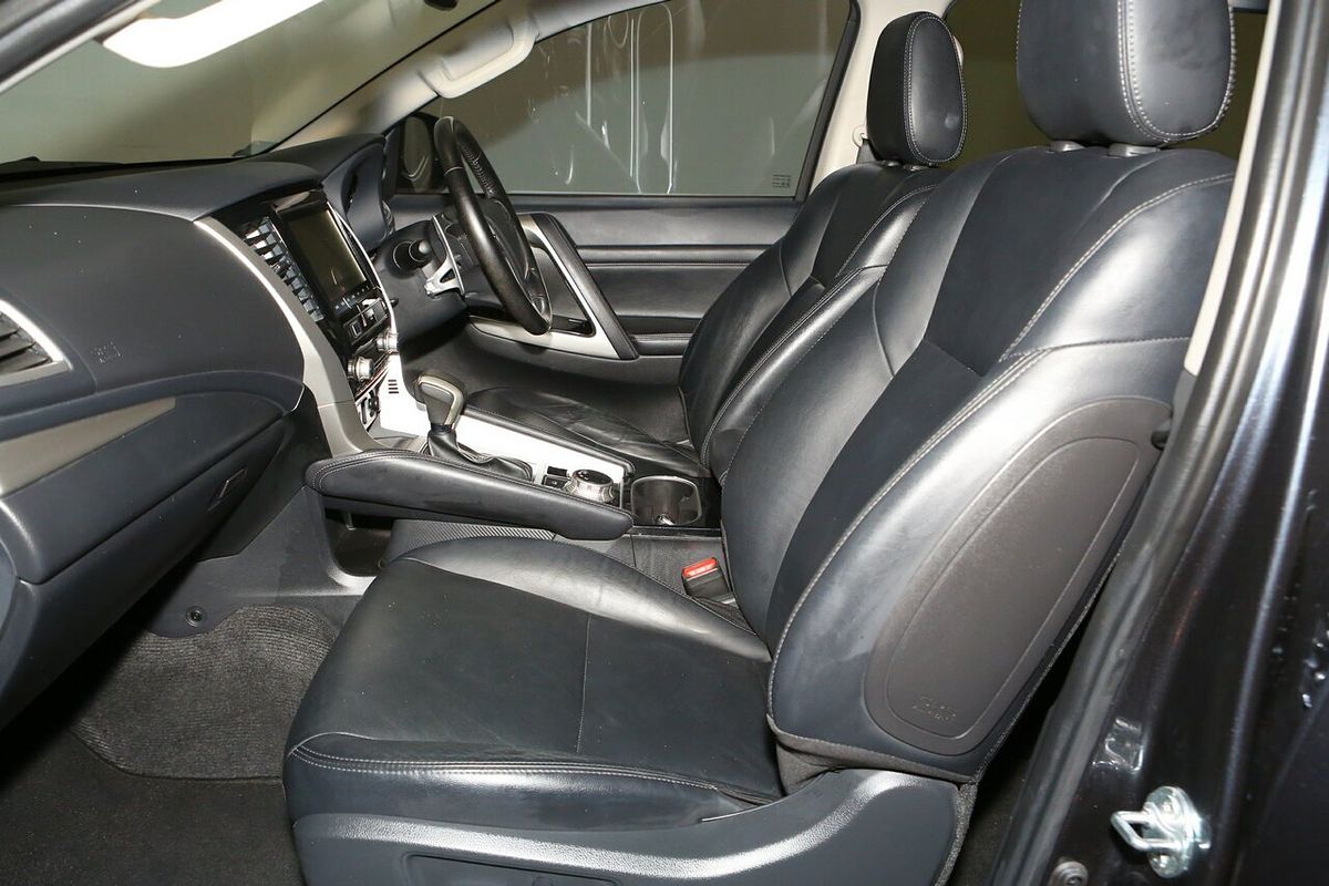2022 Mitsubishi Pajero Sport GLS QF