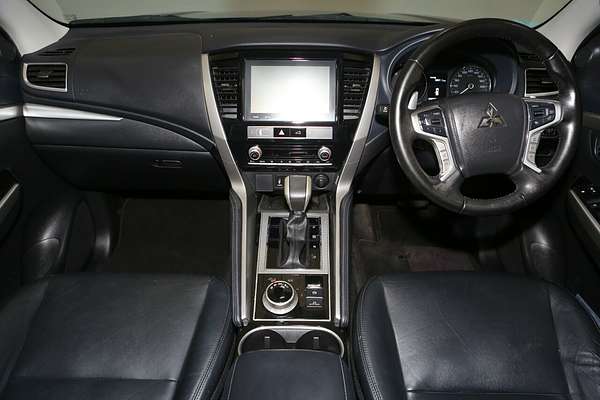 2022 Mitsubishi Pajero Sport GLS QF