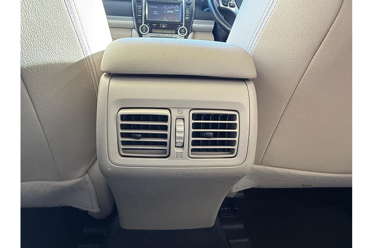 2015 Toyota Camry Hybrid HL AVV50R