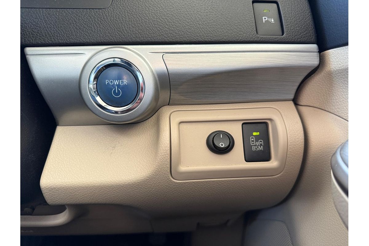 2015 Toyota Camry Hybrid HL AVV50R