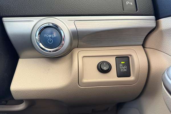 2015 Toyota Camry Hybrid HL AVV50R