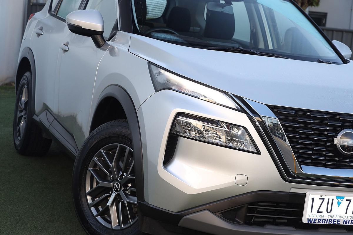 2024 Nissan X-TRAIL ST T33