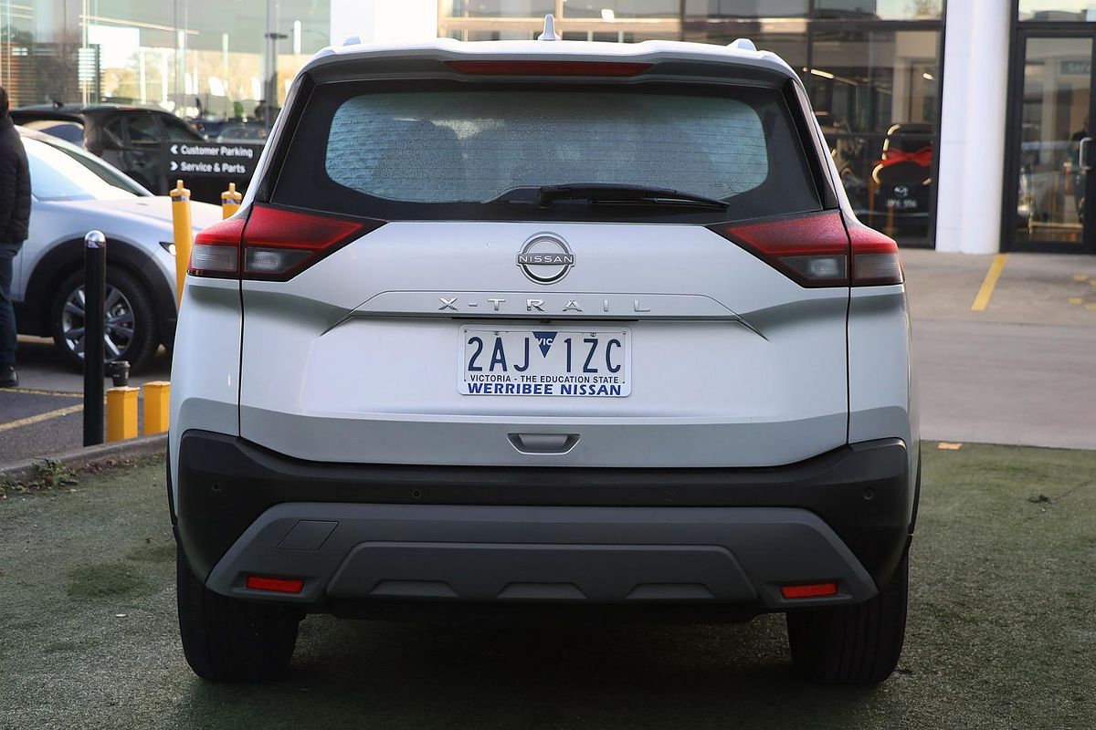 2024 Nissan X-TRAIL ST T33
