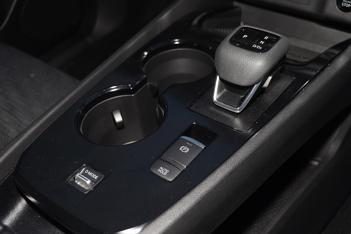 2024 Nissan X-TRAIL ST T33