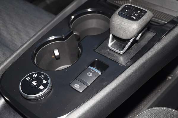 2024 Nissan X-TRAIL ST T33