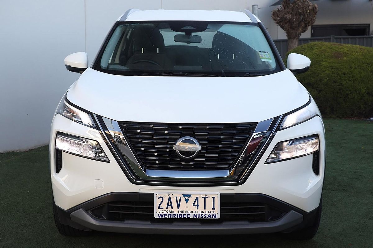 2025 Nissan X-TRAIL ST T33