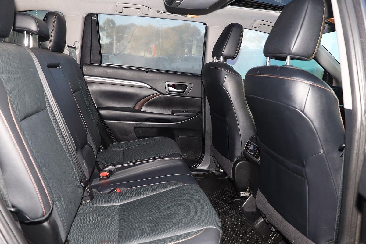 2018 Toyota Kluger Grande GSU55R
