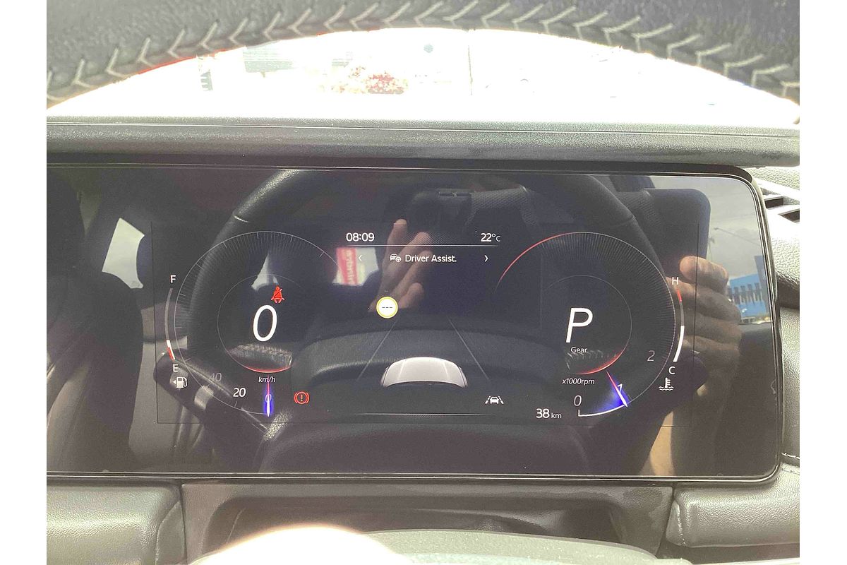 2025 Mahindra XUV700 AX7L