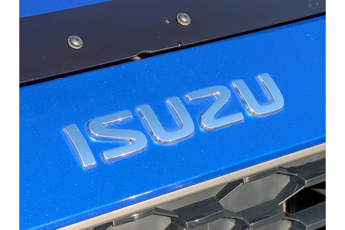 2025 Isuzu MU-X LS-U