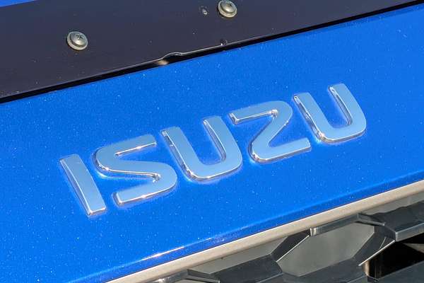 2025 Isuzu MU-X LS-U