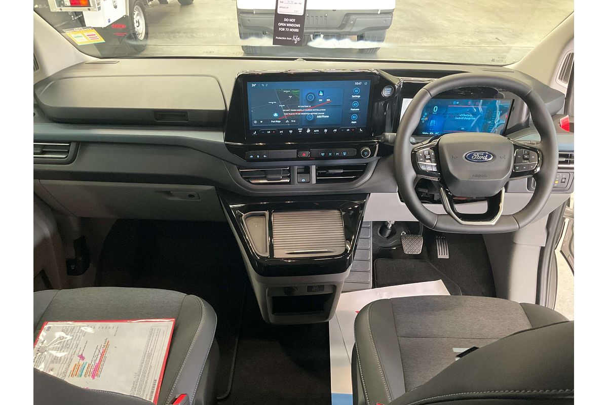 2024 Ford Tourneo Active AV SWB