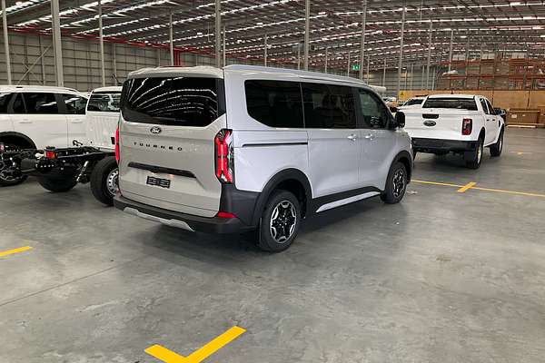 2024 Ford Tourneo Active AV SWB