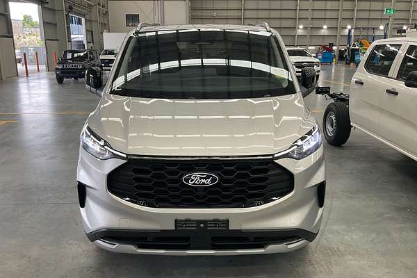 2024 Ford Tourneo Active AV SWB