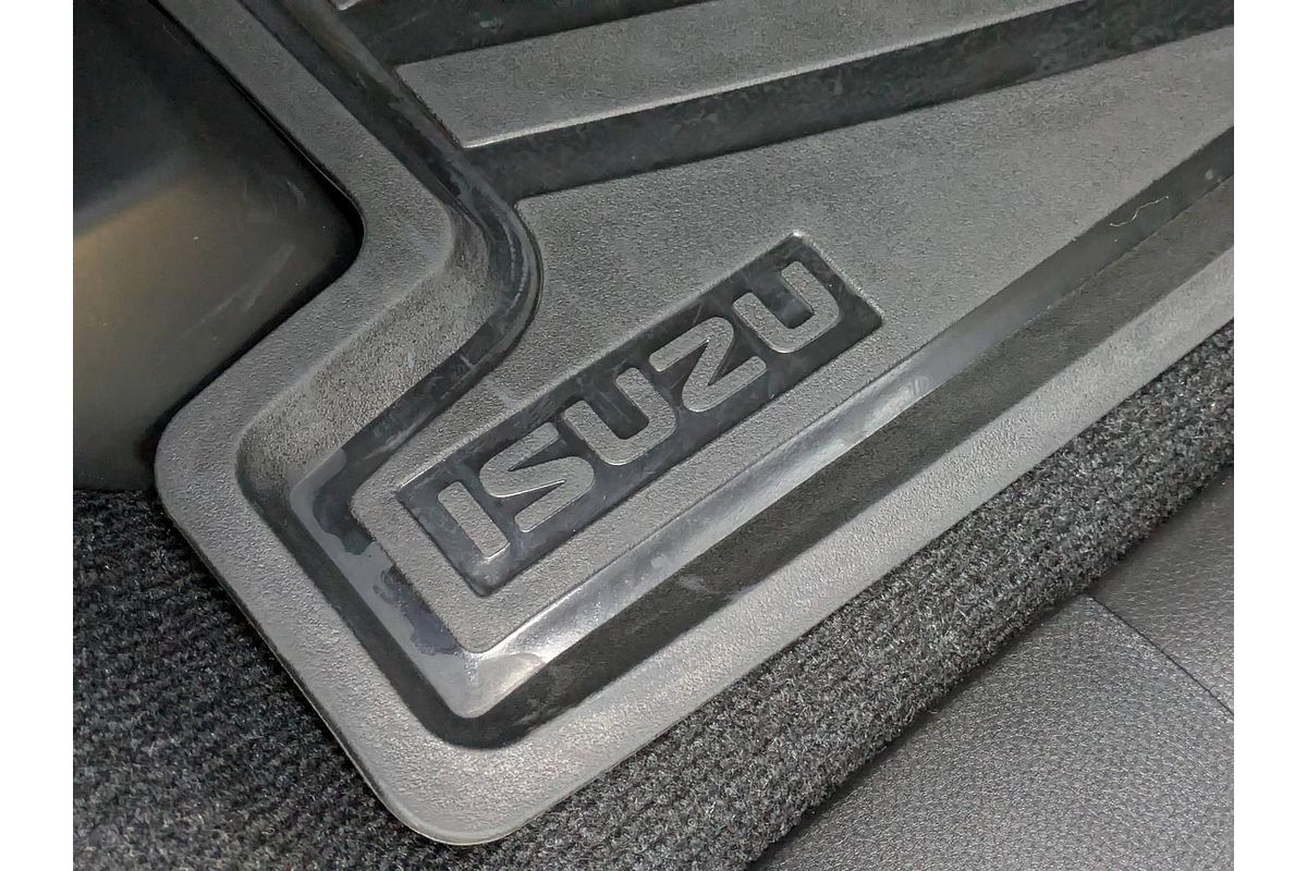 2025 Isuzu MU-X LS-U