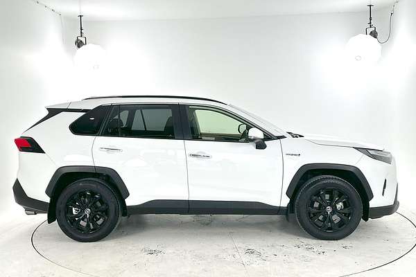2024 Toyota RAV4 Cruiser AXAH54R