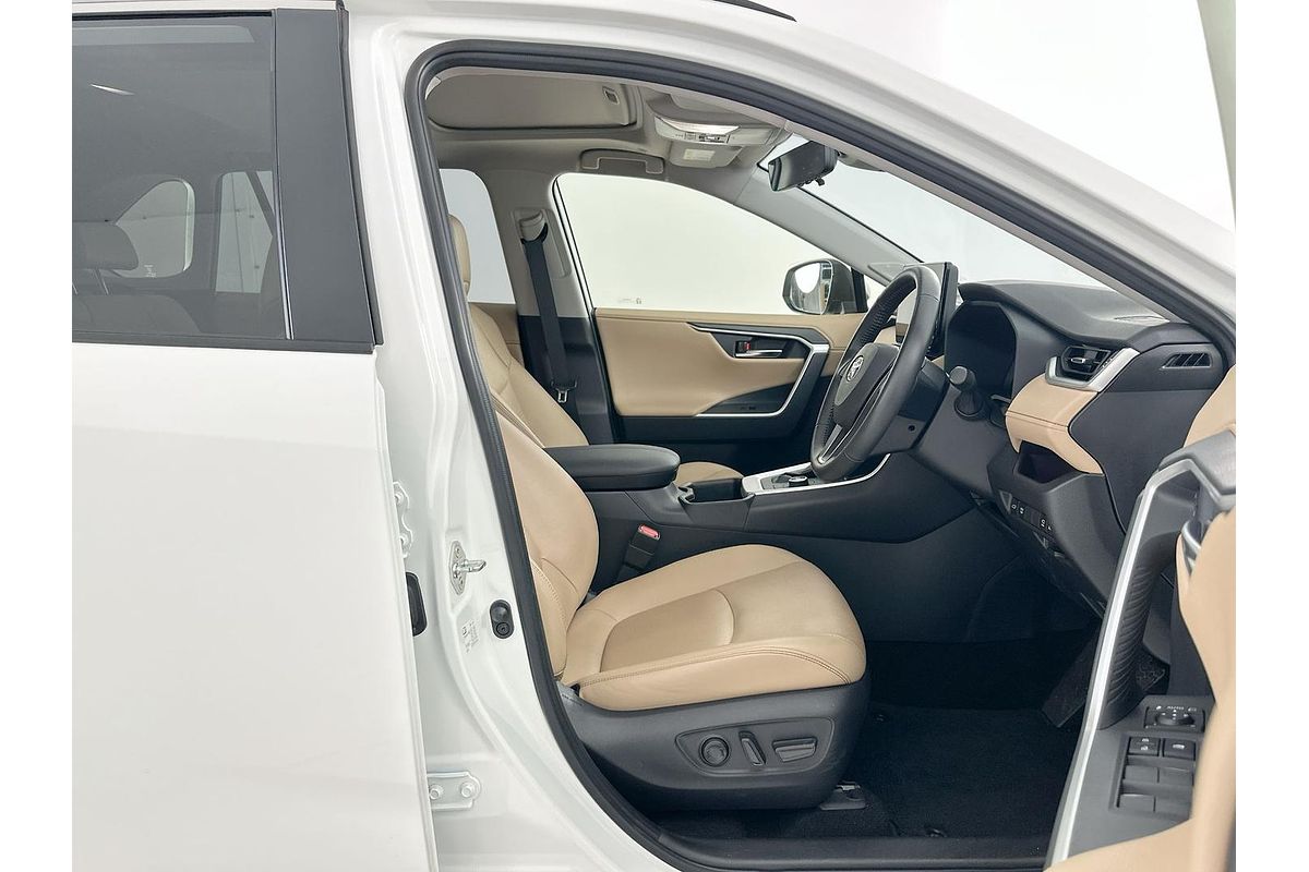 2024 Toyota RAV4 Cruiser AXAH54R
