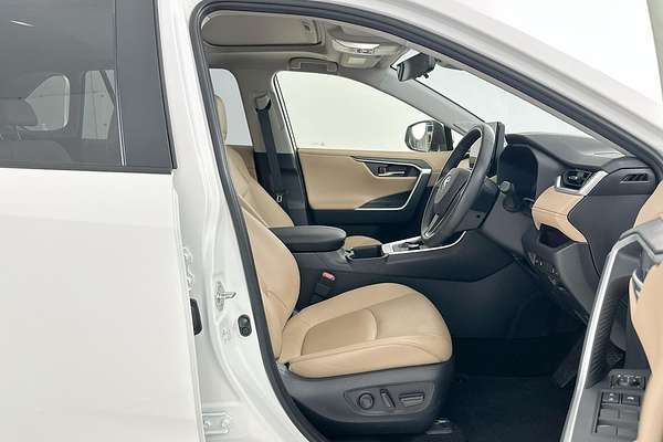 2024 Toyota RAV4 Cruiser AXAH54R