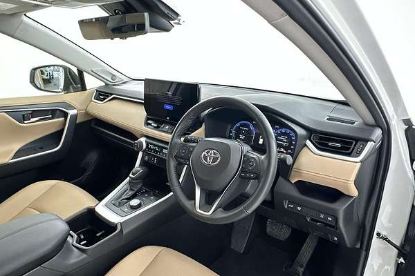 2024 Toyota RAV4 Cruiser AXAH54R