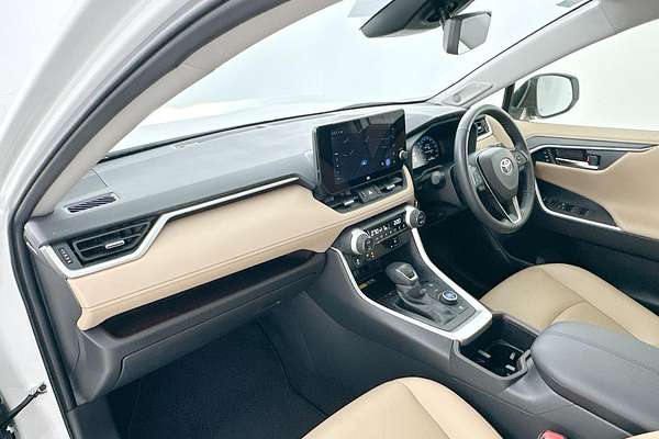 2024 Toyota RAV4 Cruiser AXAH54R