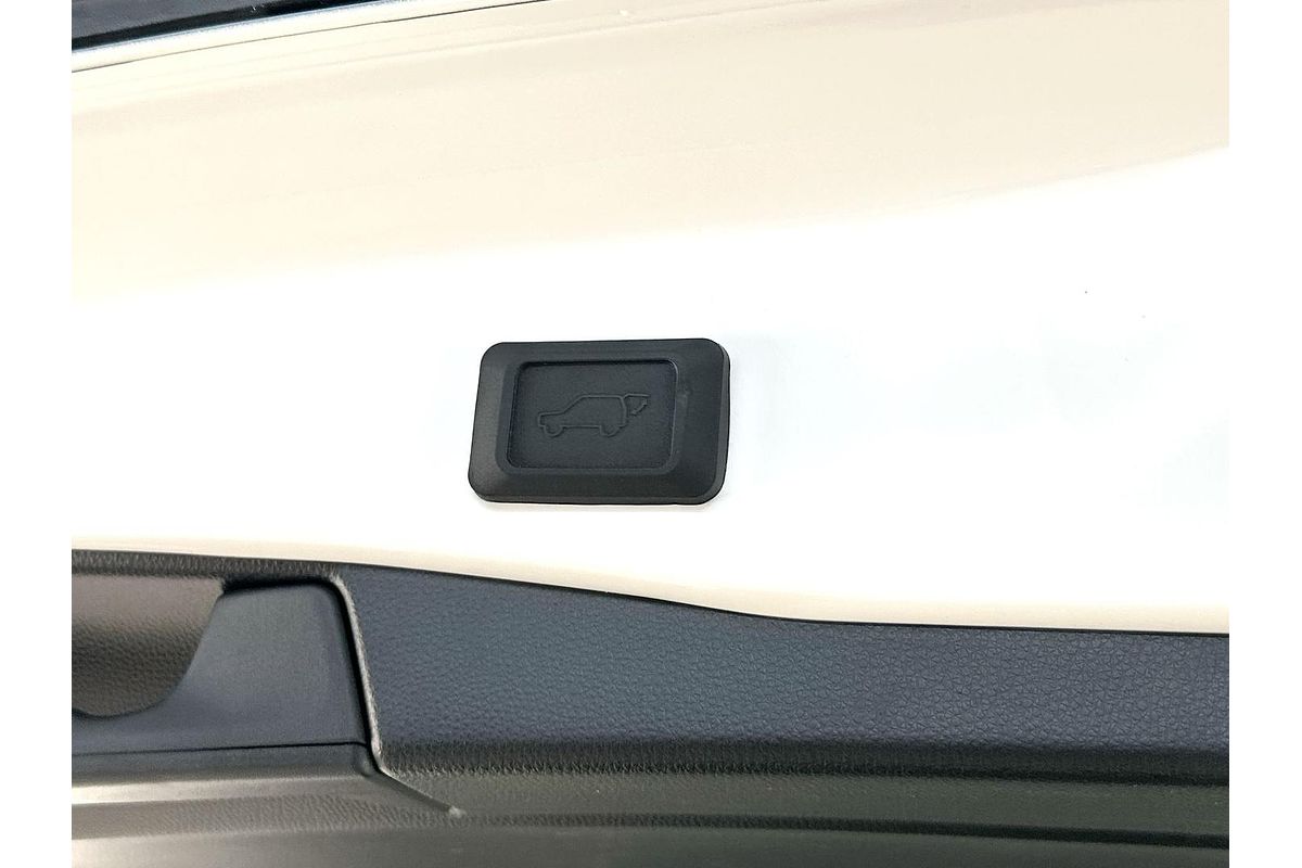 2024 Toyota RAV4 Cruiser AXAH54R