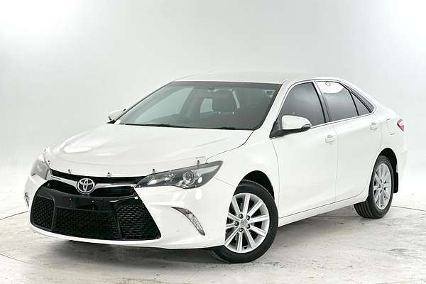 2017 Toyota Camry Atara S ASV50R