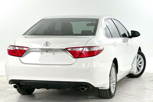 2017 Toyota Camry Atara S ASV50R