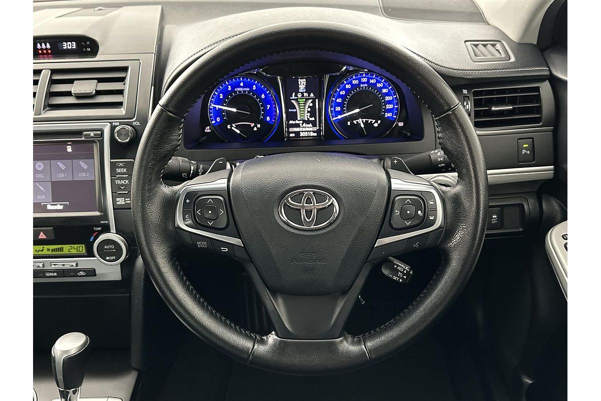 2017 Toyota Camry Atara S ASV50R