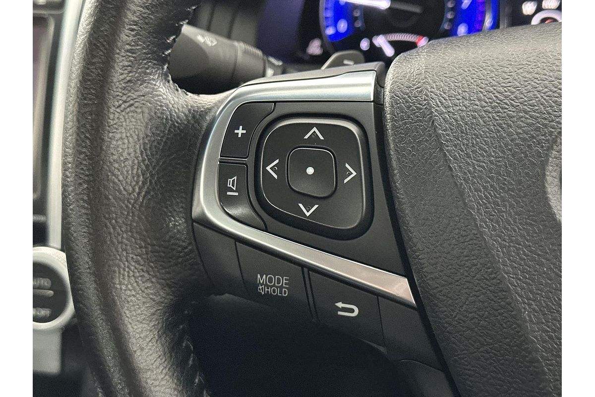 2017 Toyota Camry Atara S ASV50R