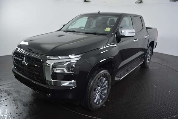 2025 Mitsubishi Triton GLS MV 4X4