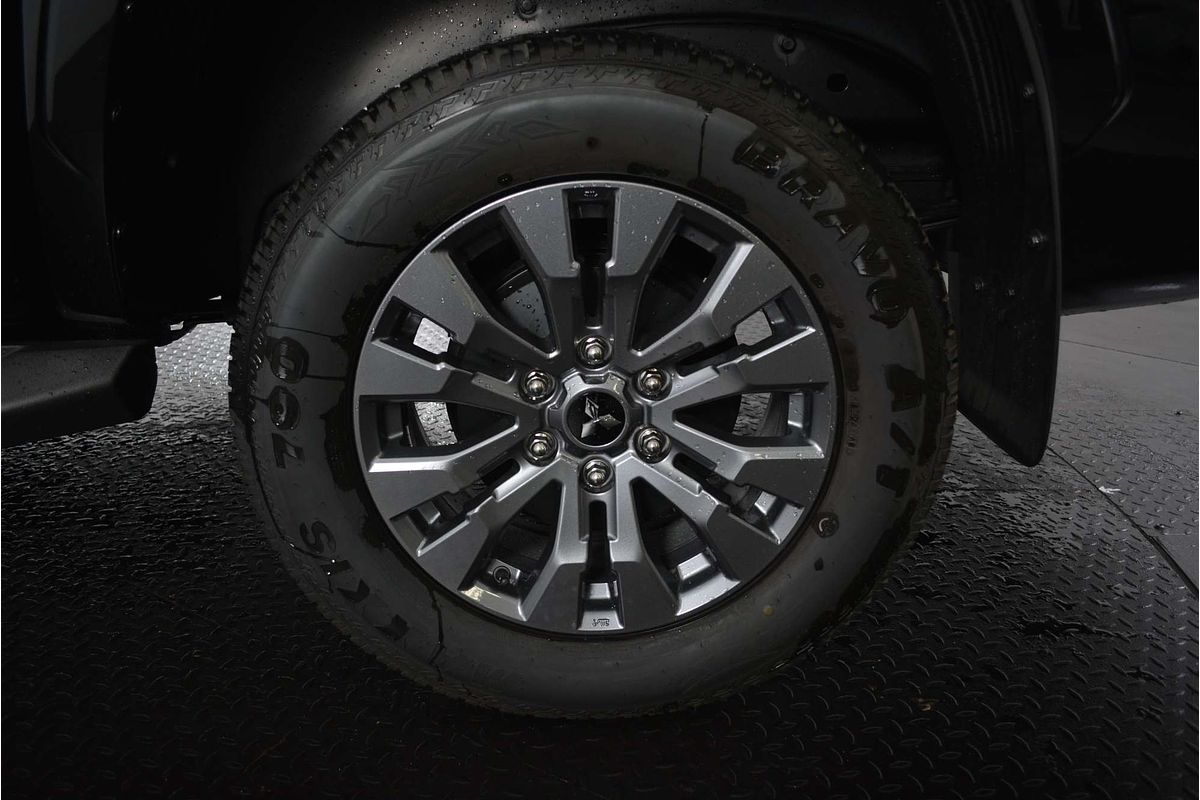 2025 Mitsubishi Triton GLS MV 4X4