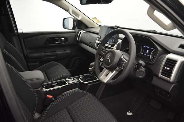 2025 Mitsubishi Triton GLS MV 4X4