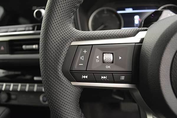 2025 Mitsubishi Triton GLS MV 4X4