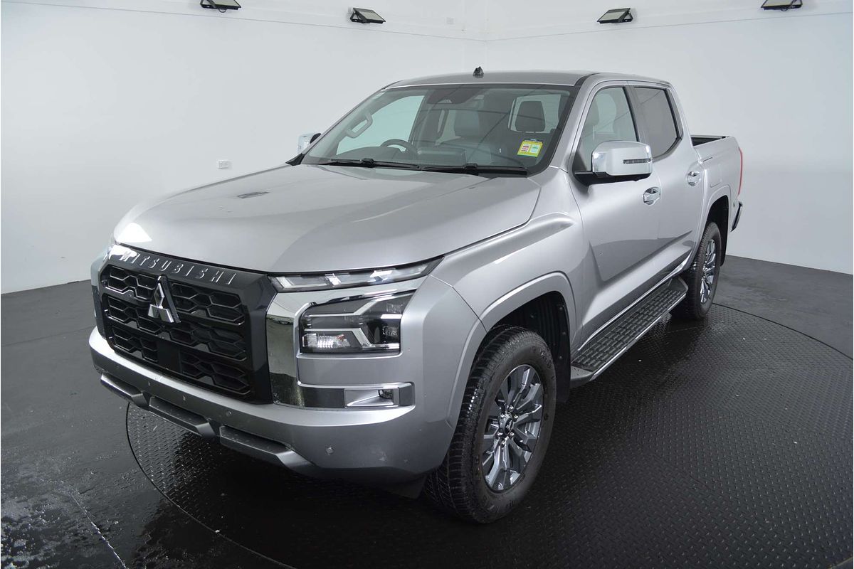 2025 Mitsubishi Triton GLS MV 4X4